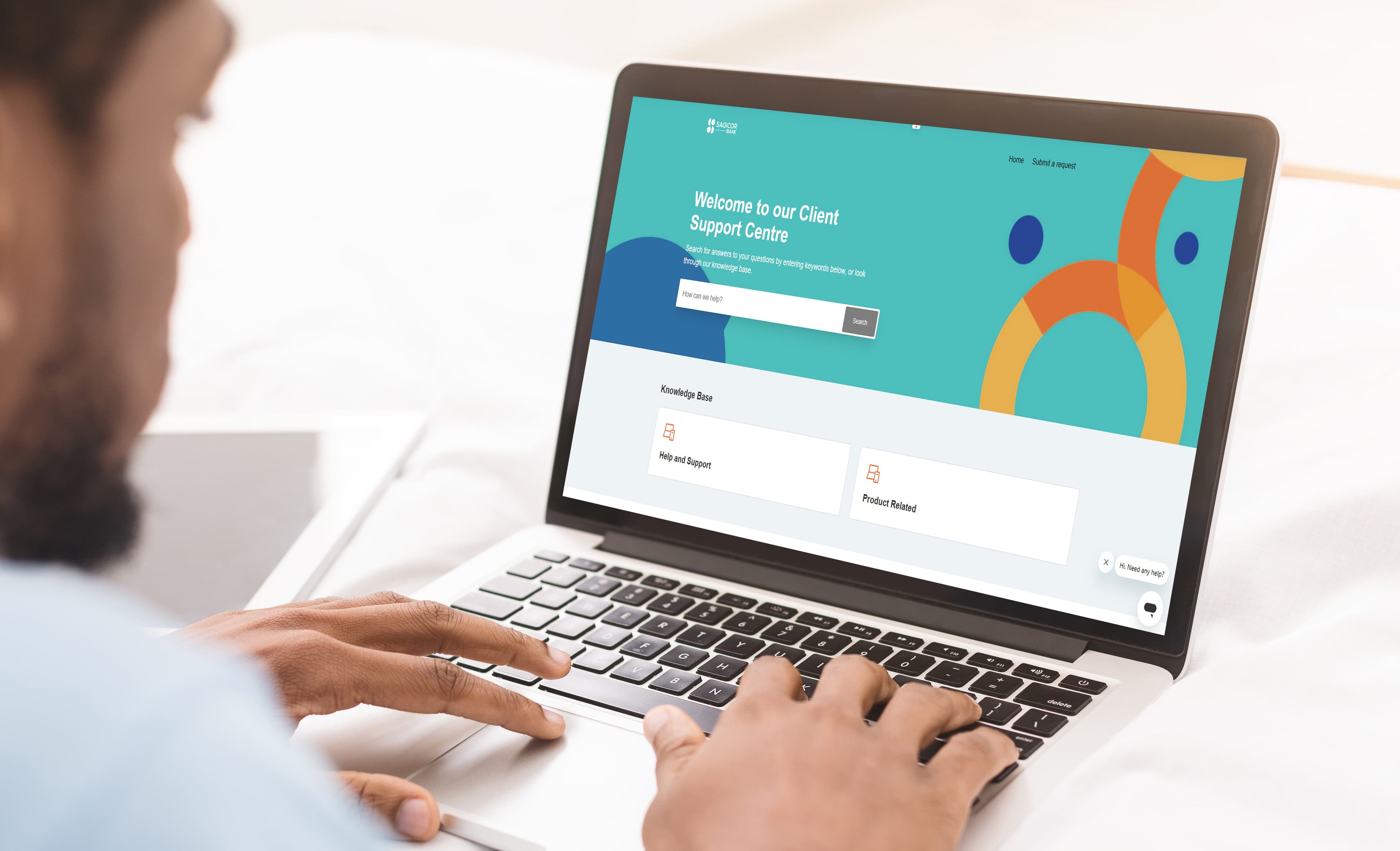 A Sagicor Bank Client Experience Centre agent at the virtual help desk